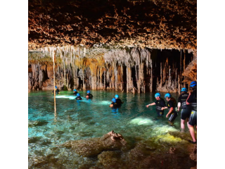 Reserva natural de Río Secreto desde Playa del Carmen